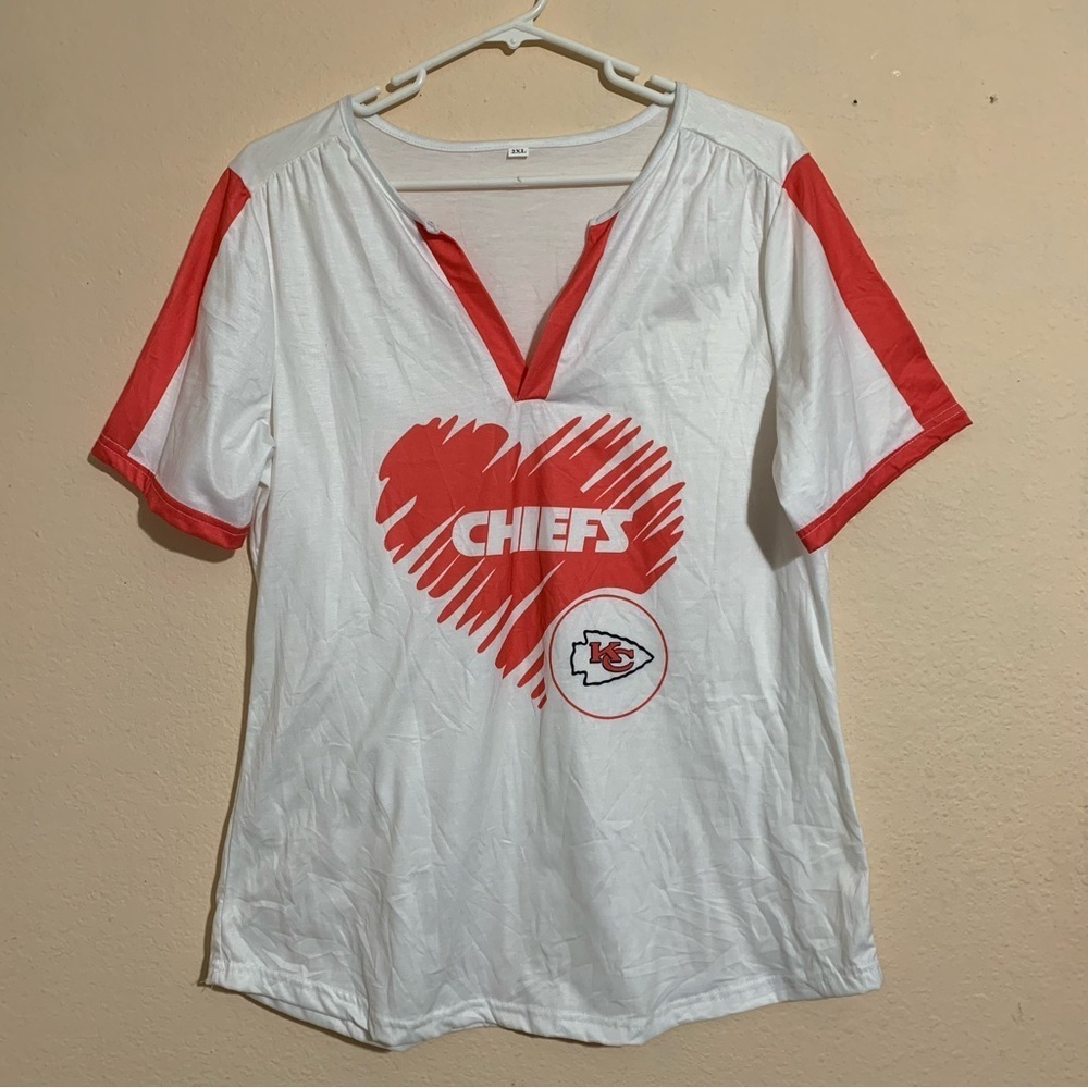 KANSAS CITY CHIEFS Pullover Shirt Women’s Top Tee Short Sleeve White